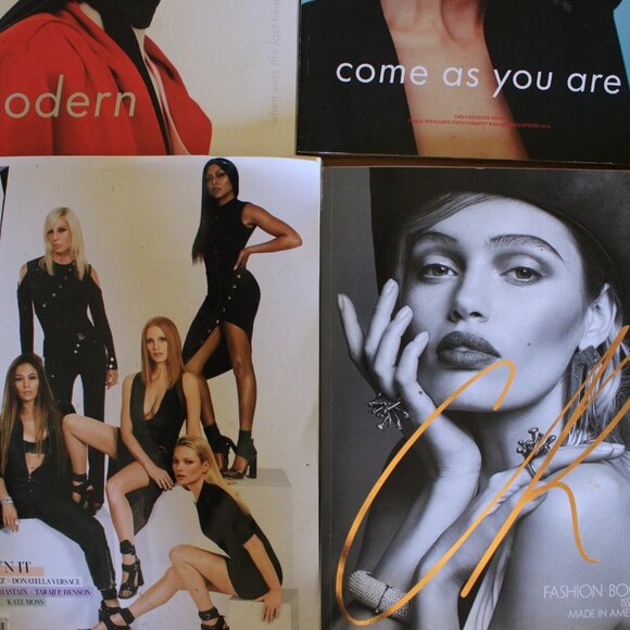 Archival Fashion Magazine Lot - i-D, W, CR Carine Roitfeld - Used Magazine Lot - Picture 2 of 4